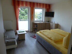 Lägenhet Comfort - 2 sovrum | 4 sovrum och unika möbler