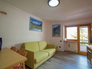 Apartamento conforto, 1 quarto | Sala de estar