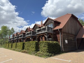 Classic Apartment, 2 Bedrooms | Exterior