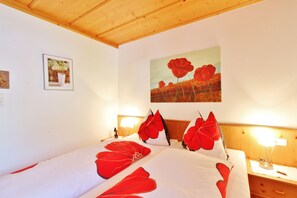 3 bedrooms, individually furnished, bed sheets