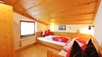 3 slaapkamers, individueel gemeubileerd, beddengoed