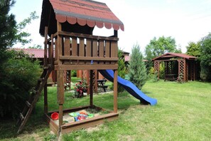 Comfort-Bungalow, 2 Schlafzimmer | Kinderbereich