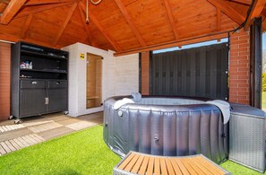 Classic House, 2 Bedrooms | Terrace/patio - Holiday Center With Pool, Lacko (Postomino)