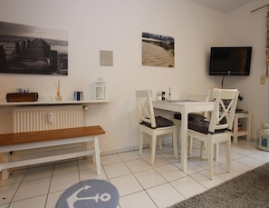 Appartement Classique, 2 chambres | Restauration