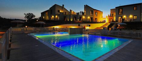 Comfort Apartment, 2 Bedrooms | Pool | Outdoor pool