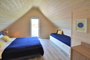 4 chambres, ameublement personnalisé, draps fournis