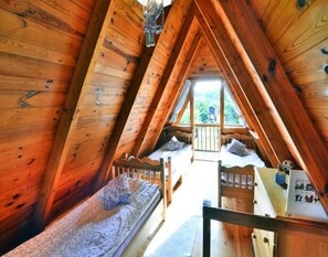 3 bedrooms, individually furnished, bed sheets - Holiday Home in Osieki Near a Lake (gmina Sianów)