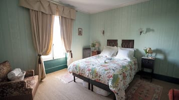 1 habitación, wifi y ropa de cama