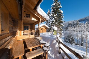 Classic Chalet, 4 Bedrooms | Exterior