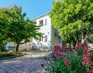 Classic-Apartment, 3 Schlafzimmer | Aussenbereich