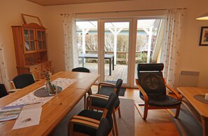 Classic House, 5 Bedrooms | Living room | Fireplace, DVD player - Holiday Resort in the Muritz National Park, Mirow (Mirow)