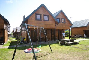 Comfort House, 2 Bedrooms | Exterior - Modern Wood House in Rewal With a Terrace (Rewal)