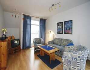 Klassiek appartement, 2 slaapkamers | Woonkamer