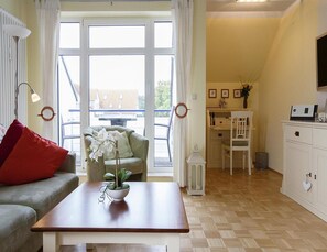 Klassiek appartement, 2 slaapkamers | Woonkamer