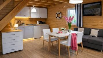 Comfort House, 2 Bedrooms | Living room