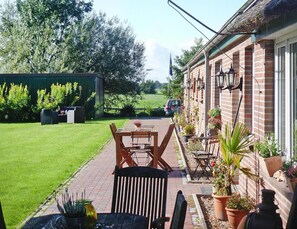 Comfort Apartment, 2 Bedrooms | Exterior - Ferienhof Landhaus Markus, Southern Switzerland (Stadland)