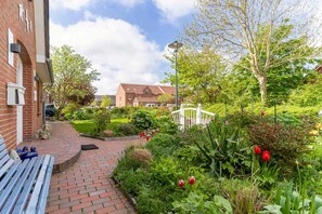 Garden - Holiday Home in St. Peter Ording (St. Peter-Ording)