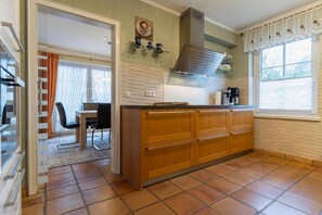 Private kitchen - Holiday Home in St. Peter Ording (St. Peter-Ording)