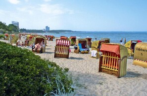 Classic-Apartment, 3 Schlafzimmer | Blick auf das Wasser