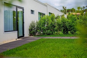 Classic-bungalow - 2 soveværelser | Have