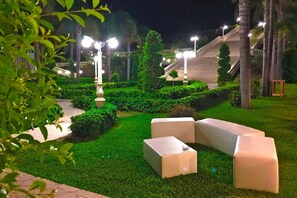 Classic-bungalow, 2 makuuhuonetta | Puutarha