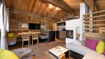 Classic-Chalet, 3 Schlafzimmer | Wohnzimmer