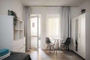 Double Room | Room amenity - Hartigova (Prague)