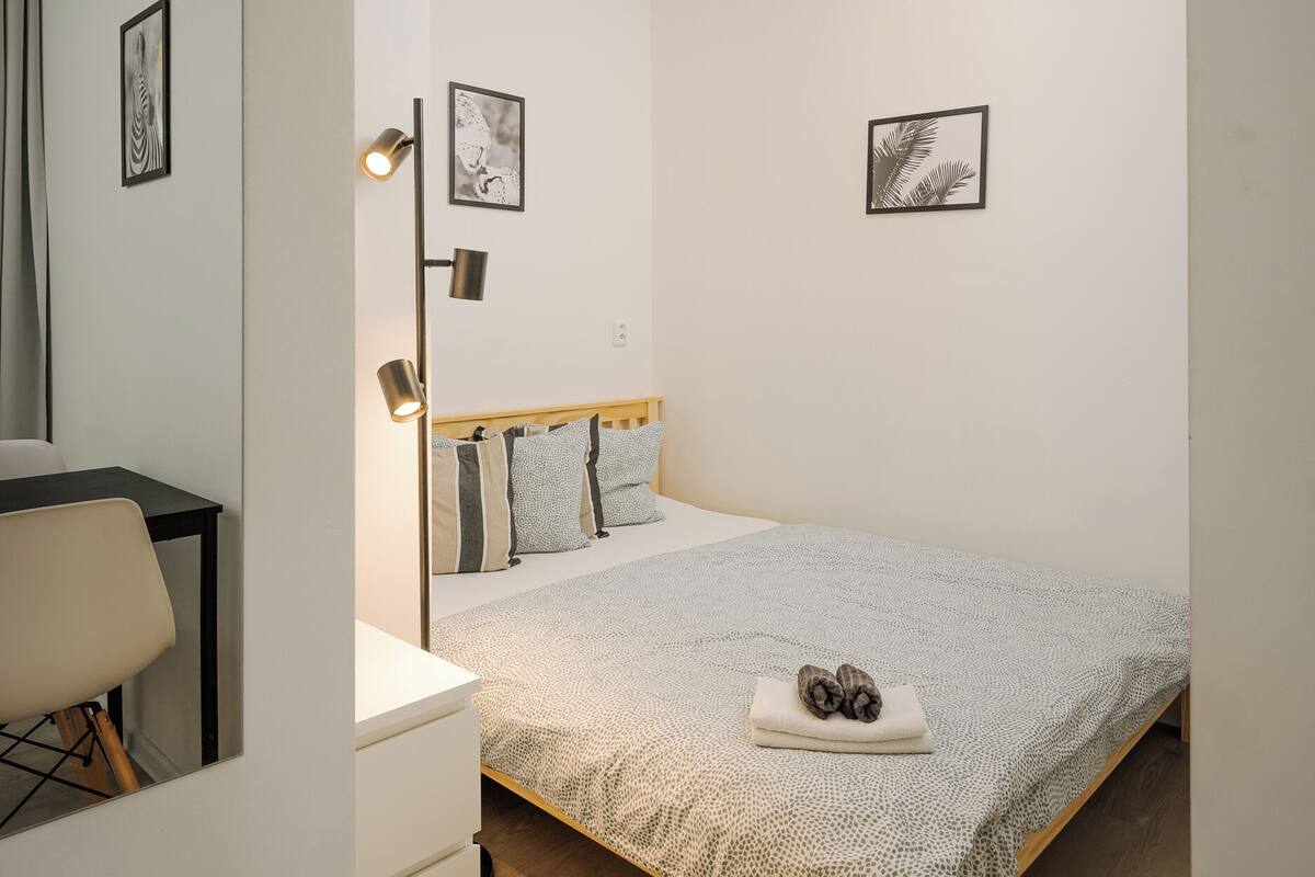 1 bedroom, iron/ironing board, free WiFi, bed sheets