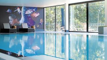 Indoor pool, outdoor pool