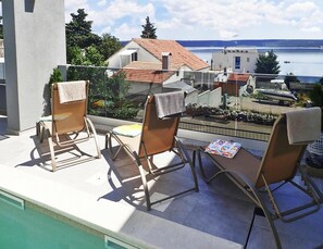 Classic House, 4 Bedrooms | Terrace/patio - Holiday Home in Maslenica With Pool (Jasenice)