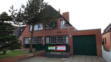 Luxury Apartment, 1 Bedroom | Exterior