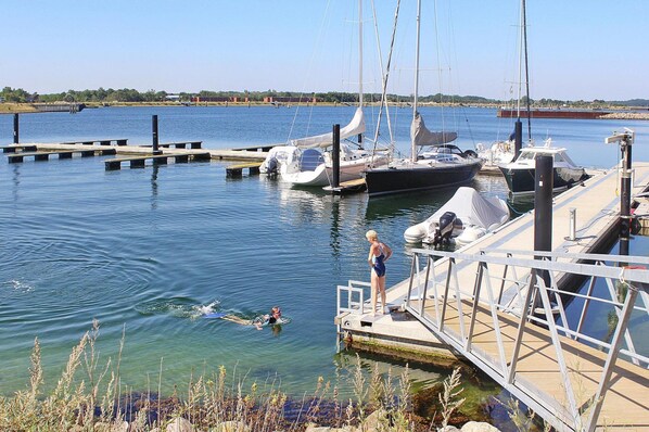 Classic House, 4 Bedrooms | Water view