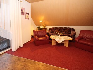 Comfort Apartment, 2 Bedrooms | Living room - Apartments Spreewaldperle, Alt Zauche (Alt Zauche-Wußwerk)