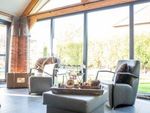 럭셔리 하우스, 침실 2개 | 거실