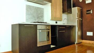 Appartamento Classic, 1 camera da letto | Cucina privata | Frigorifero, forno, macchina per tè/caffè, bollitore elettrico