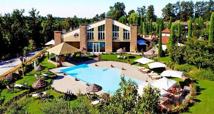 Hesse Farm Holiday Borgo Pinete