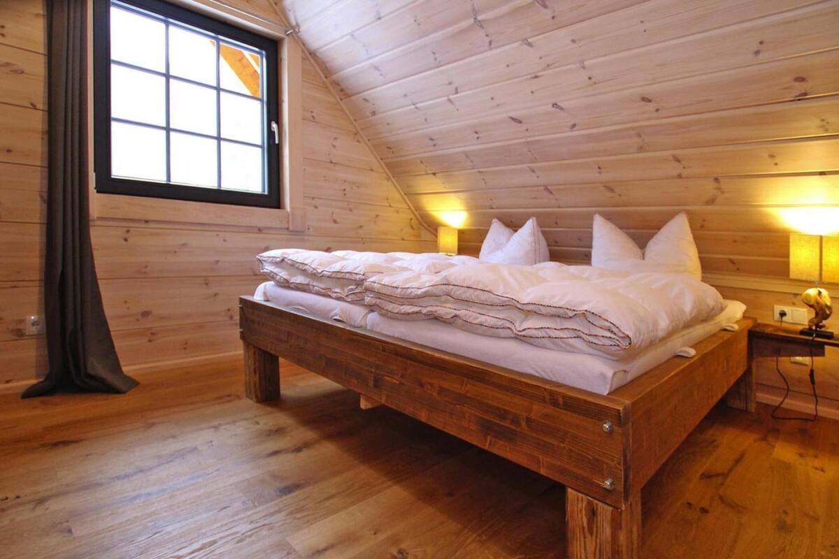 3 Schlafzimmer, individuell eingerichtet