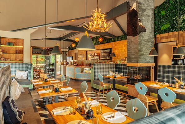 Deluxe House, 3 Bedrooms | Dining - Holiday Homes in the Schierke Harzresort on the Brocken, Schierke (Wernigerode)