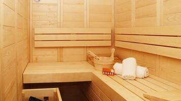 Deluxe Apartment, 2 Bedrooms | Sauna