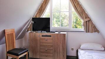 12 bedrooms, individually furnished