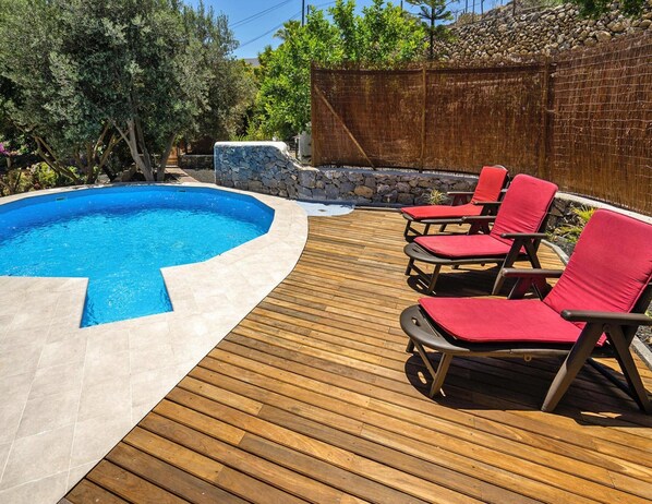 Classic House, 2 Bedrooms | Pool | Indoor pool, outdoor pool
