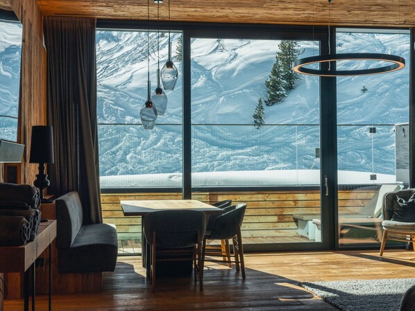 Elite Apartment, 2 Bedrooms | Dining - Apartment in Kaltenbach at the ski Slope (Kaltenbach)
