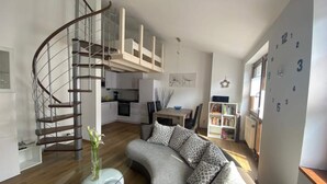 Uklassifisert bilde, 4 av 67, knapp