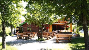 Deluxe Bungalow, 2 Bedrooms | Balcony