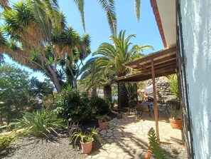 Bungalou clàssic, 2 dormitoris | Jardí