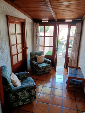 Comfort Bungalow, 3 Bedrooms | Reception