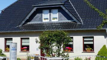 Comfort House, 1 Bedroom | Reception