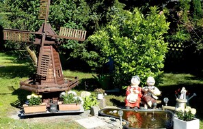 Deluxe House, 2 Bedrooms | Garden - Cottages by the Pond, Zinnowitz (Zinnowitz)