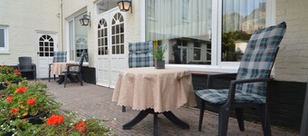 Snug Apartment in Schin op Geul Near Public Pool