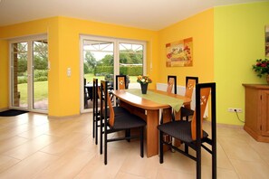 Appartement Confort, 3 chambres | Restauration